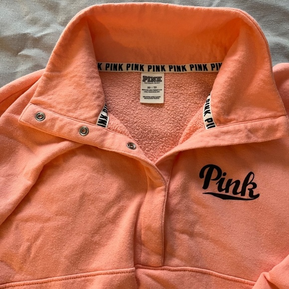 NWOT PINK Victoria's Secret Logo 1/4 Button Pullover Sweatshirt - Picture 4 of 5